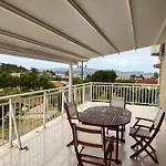 Apartman Makris Gialos Maisonette